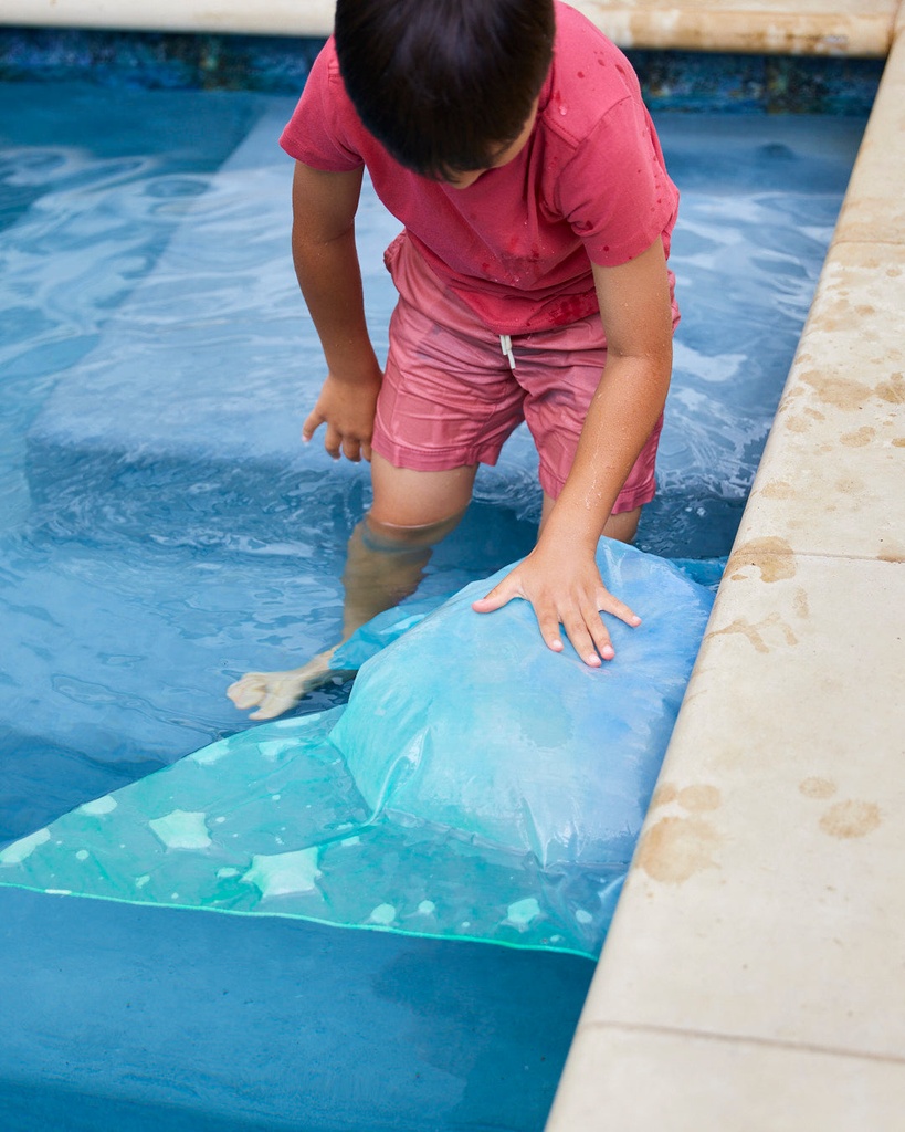 Summer22pool42.jpg