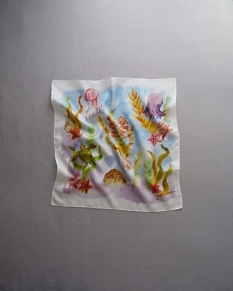 [review] MiniKelpForestPlaysilk1_2ffccd4c-5d77-4db2-9cca-deacdac7a23f_800x.jpg