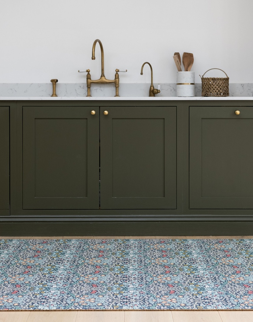 Blackthorninterior.png