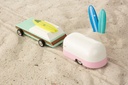 [review] Redux_PinkCamper_Beach_2.jpg