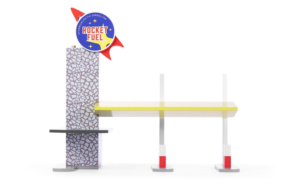 [review] FuelStation_Side.jpg