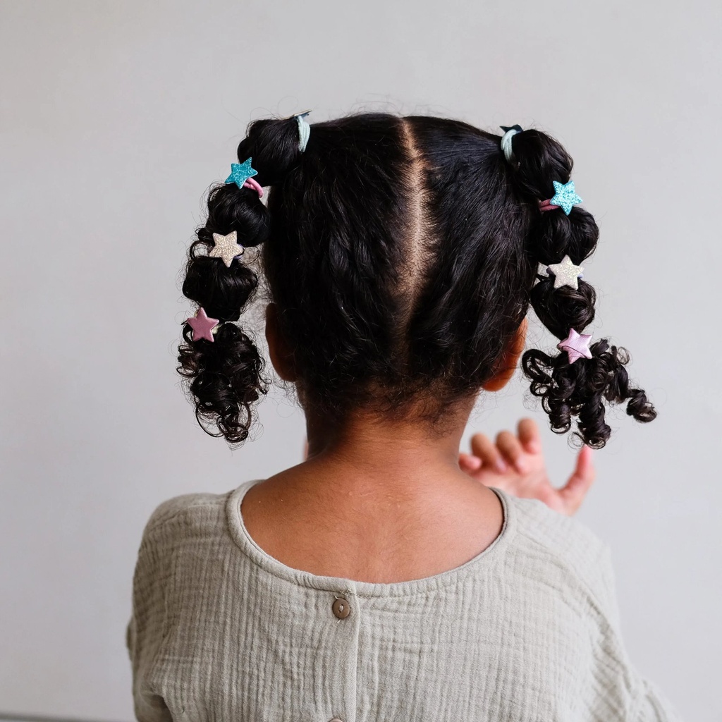 182008-23-STELLING-MINI-PONIES-scaled.jpg.webp