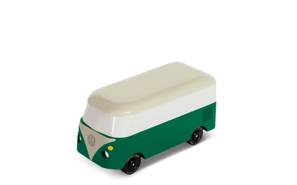 CNDVW159_VWT1PINECONEGREEN_QuarterFront.webp