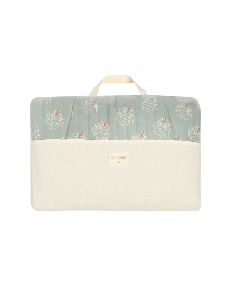 growing-green-baby-bouncer-white-gatsby-antique-green-nobodinoz-13-8435574918451_1.png