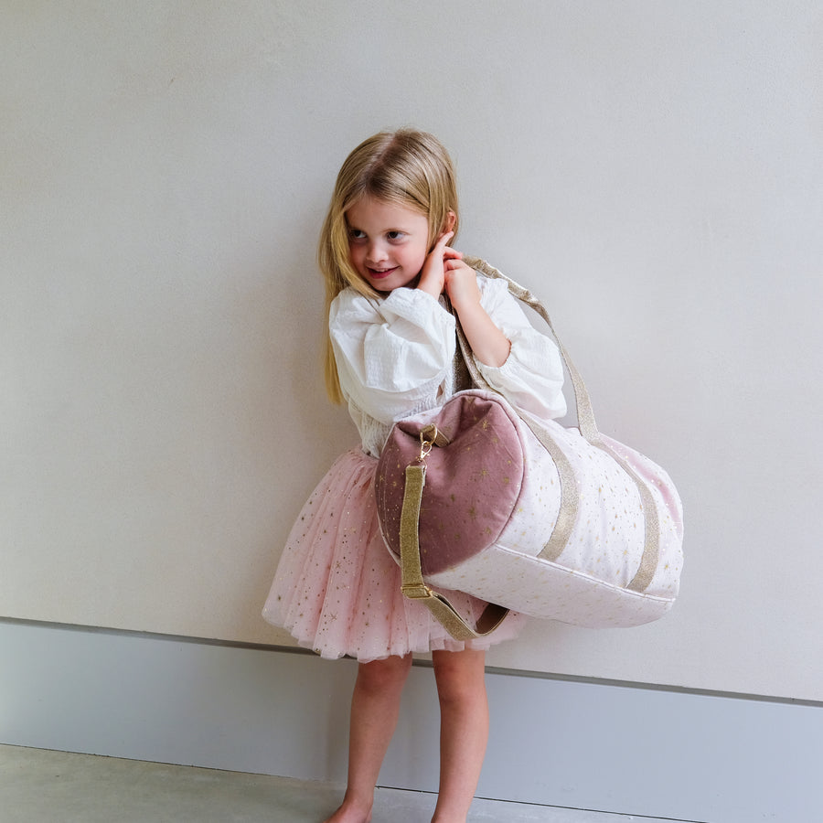 193026-04_SUPER_SPARKLE_DUFFLE_BAG_195016-04_PRINCESS_STARRY_TUTU_2_900x.webp