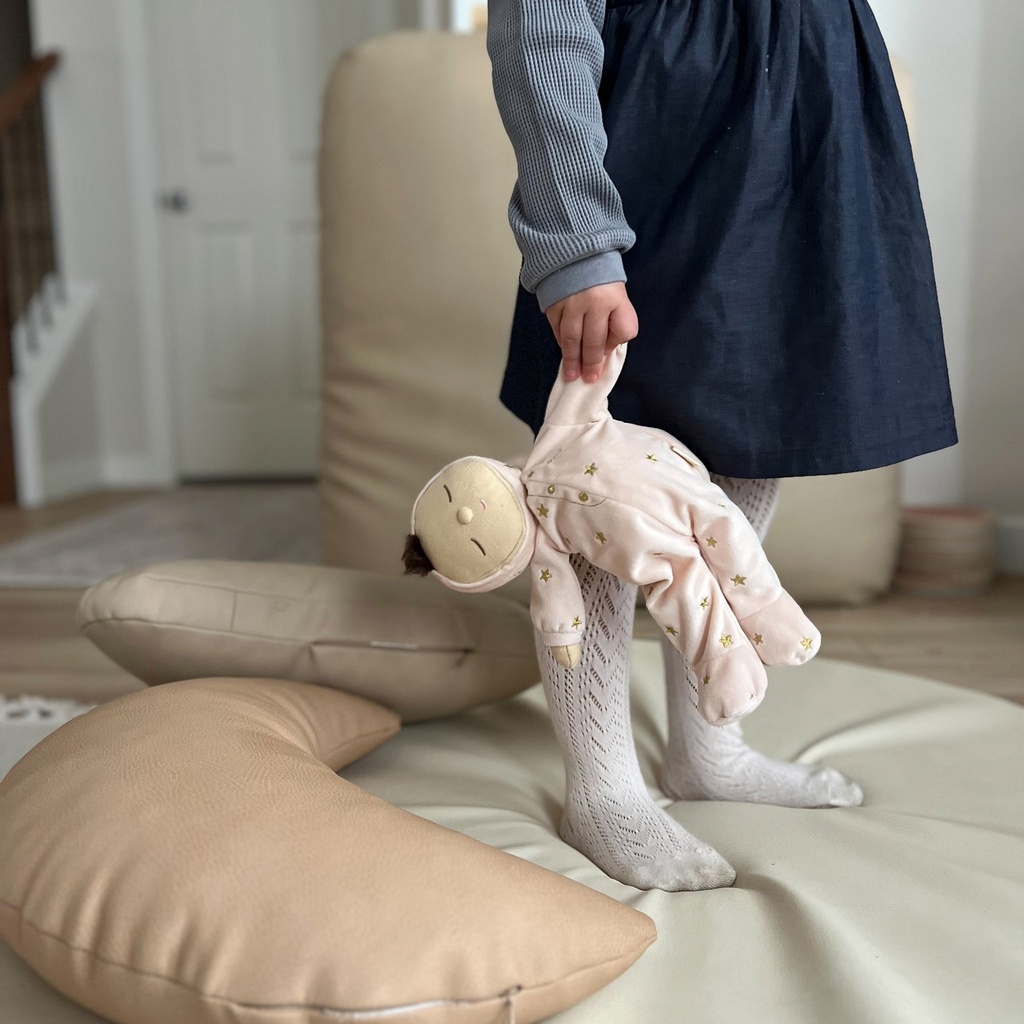 [review] Dozy-Dinkum-Doll-Luna-0_2000x.jpg