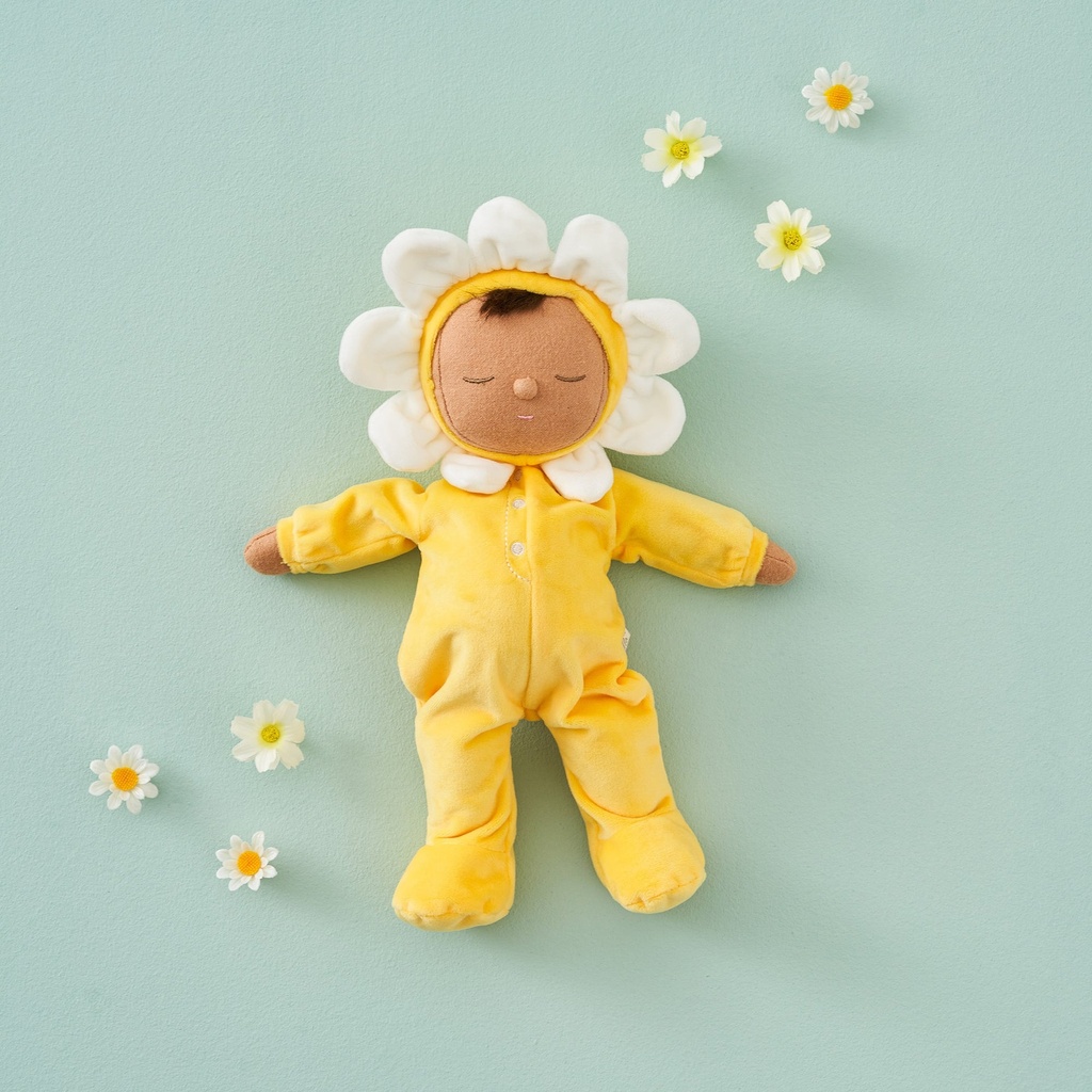 dozy-dinkum-petal-collection-pip-buttercup-lifestyle-10_2000x.jpg