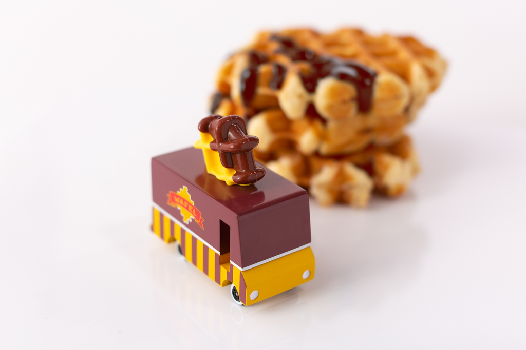 Waffle_Lifestyle_2_2048x.png