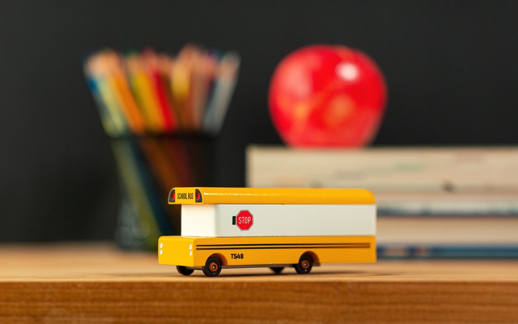 School-Bus_Lifestyle_3_2048x.jpg
