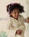 SilkGarlandinBlossom-2_1080x1350_c40a43c2-c184-4c52-a77c-82e5a8cee299_1200x.jpg