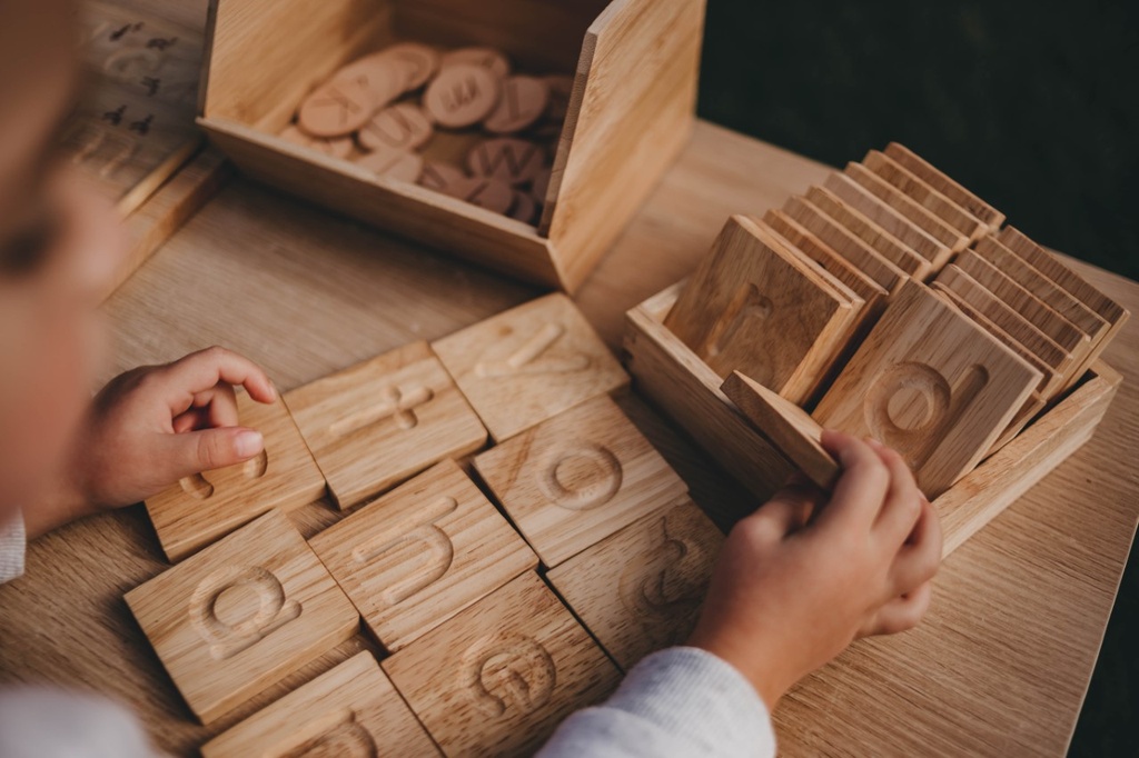 Writing and Spelling trays – Small Letters