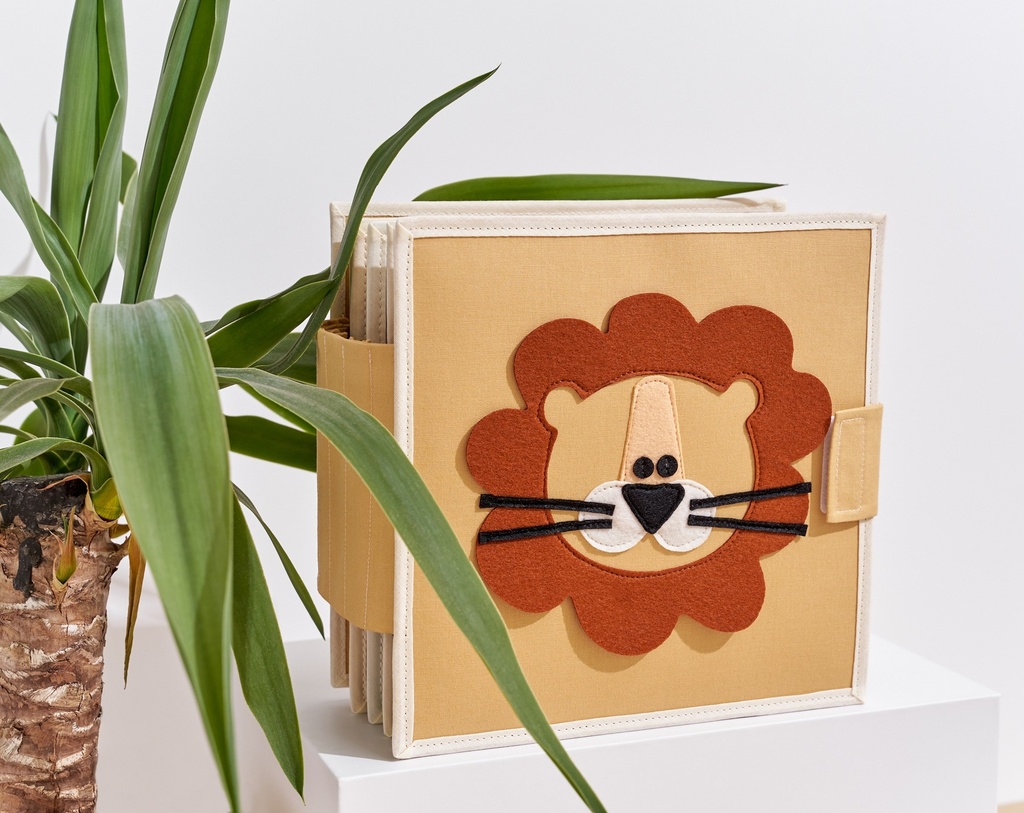 Felt Quiet Book - Lion Cover