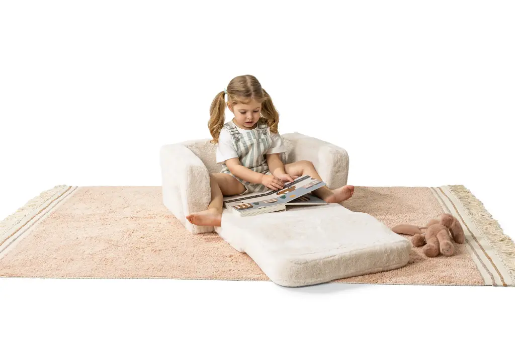 Lumi Chair Bunny