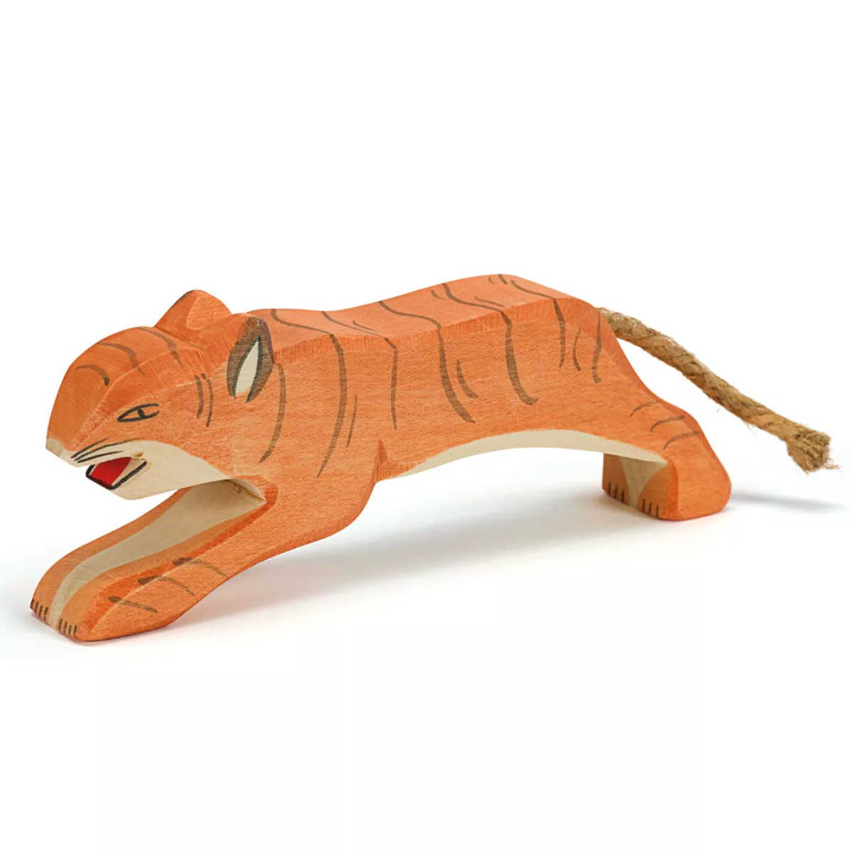 [20101] Tiger jumping