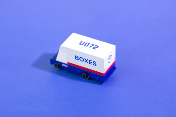 Mail Van - Image 7