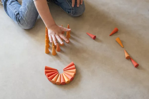Mandala Orange cone - Image 2